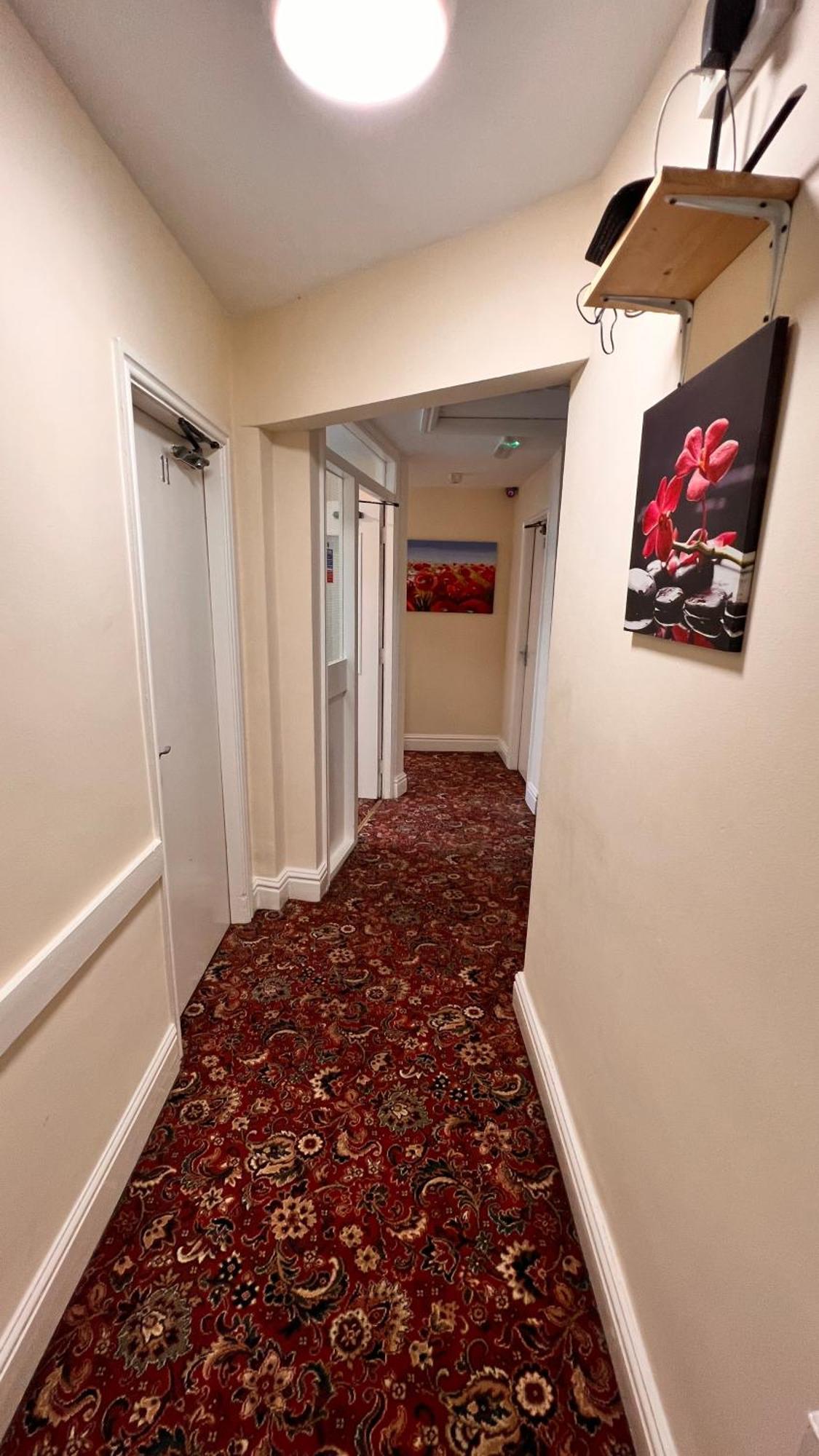Castle Lodge Guest House 86-88 Sheil Rd L6 3Af Liverpool Eksteriør bilde