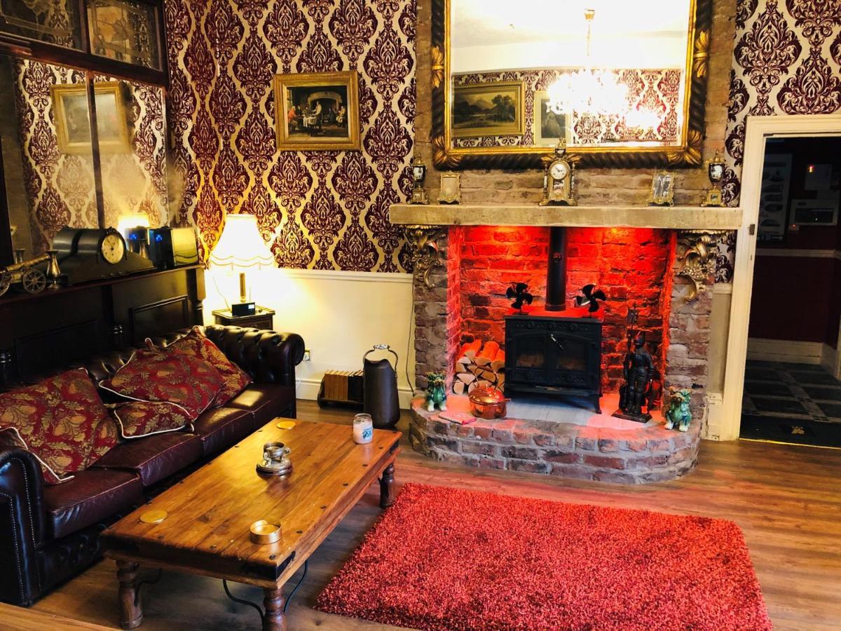 Castle Lodge Guest House 86-88 Sheil Rd L6 3Af Liverpool Eksteriør bilde